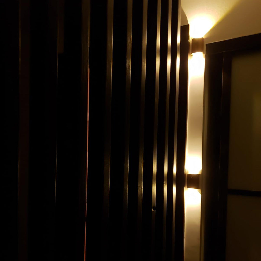 LumeAmbient™ Wireless Wall Scone